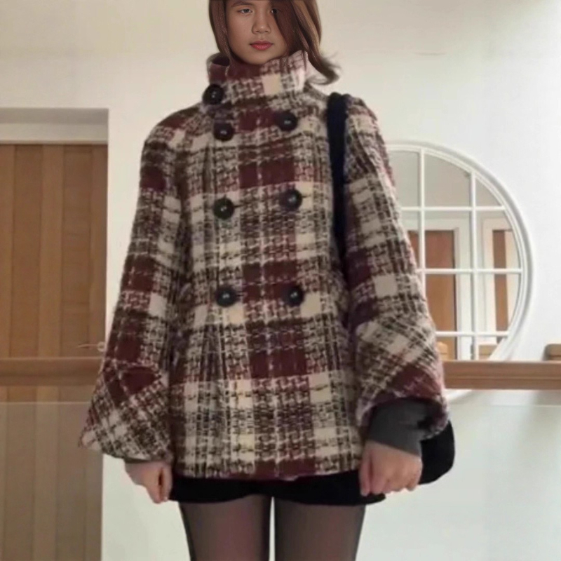 Wool Coat Peacoat - Warme geruite coltrui met rechte schouderlijn,